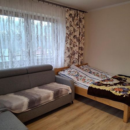 Apartamenty U Gabi Poronin Esterno foto