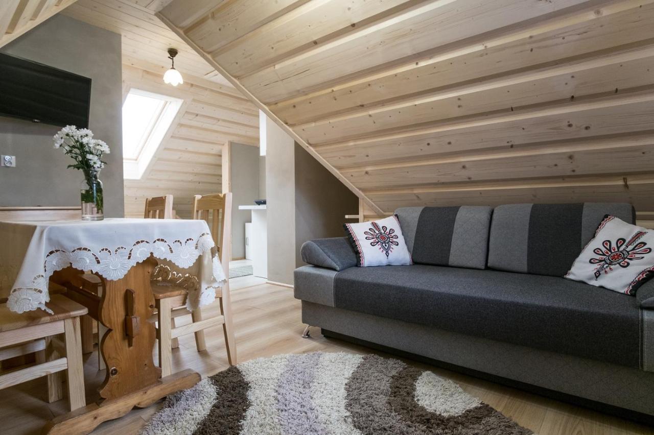 Apartamenty U Gabi Poronin Esterno foto