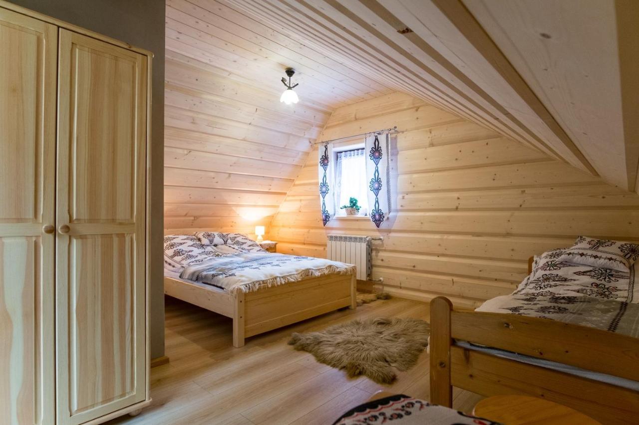 Apartamenty U Gabi Poronin Esterno foto