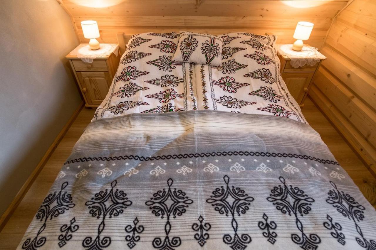Apartamenty U Gabi Poronin Esterno foto
