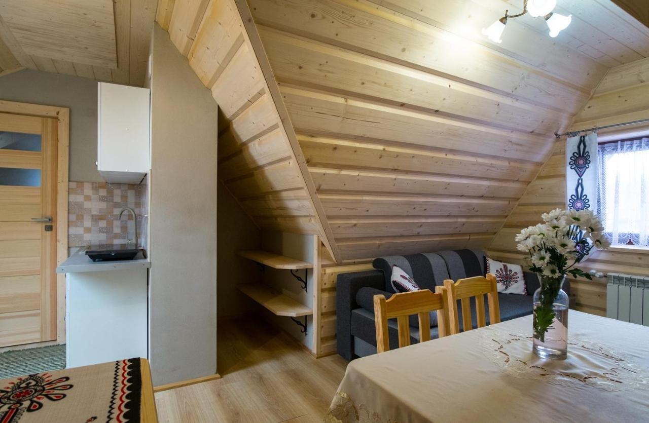 Apartamenty U Gabi Poronin Esterno foto
