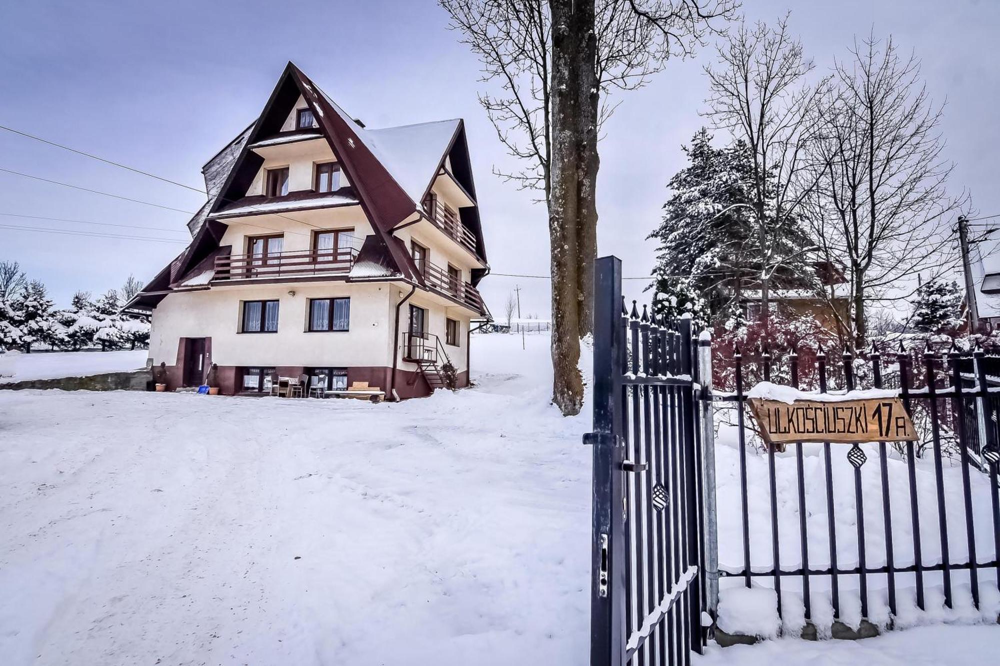 Apartamenty U Gabi Poronin Esterno foto