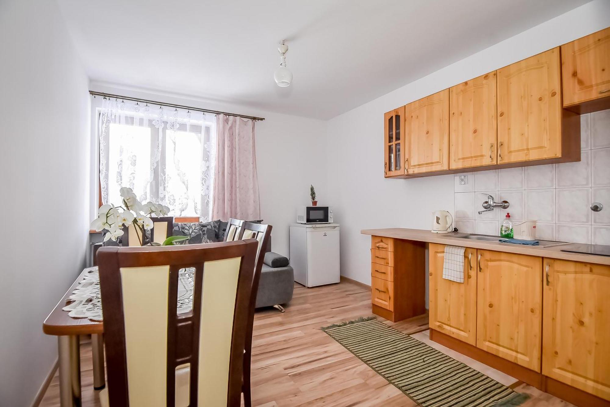 Apartamenty U Gabi Poronin Esterno foto